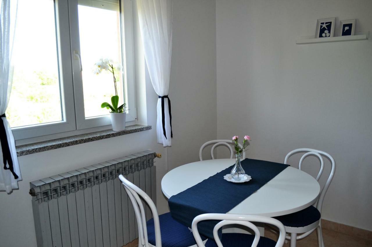 Apartments Marko Πόρετς Εξωτερικό φωτογραφία