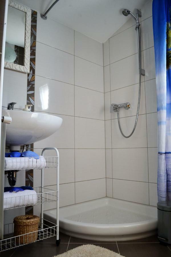 Apartments Marko Πόρετς Εξωτερικό φωτογραφία