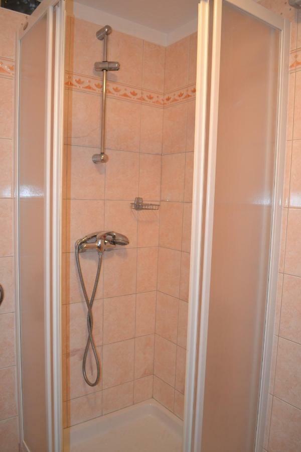 Apartments Marko Πόρετς Εξωτερικό φωτογραφία