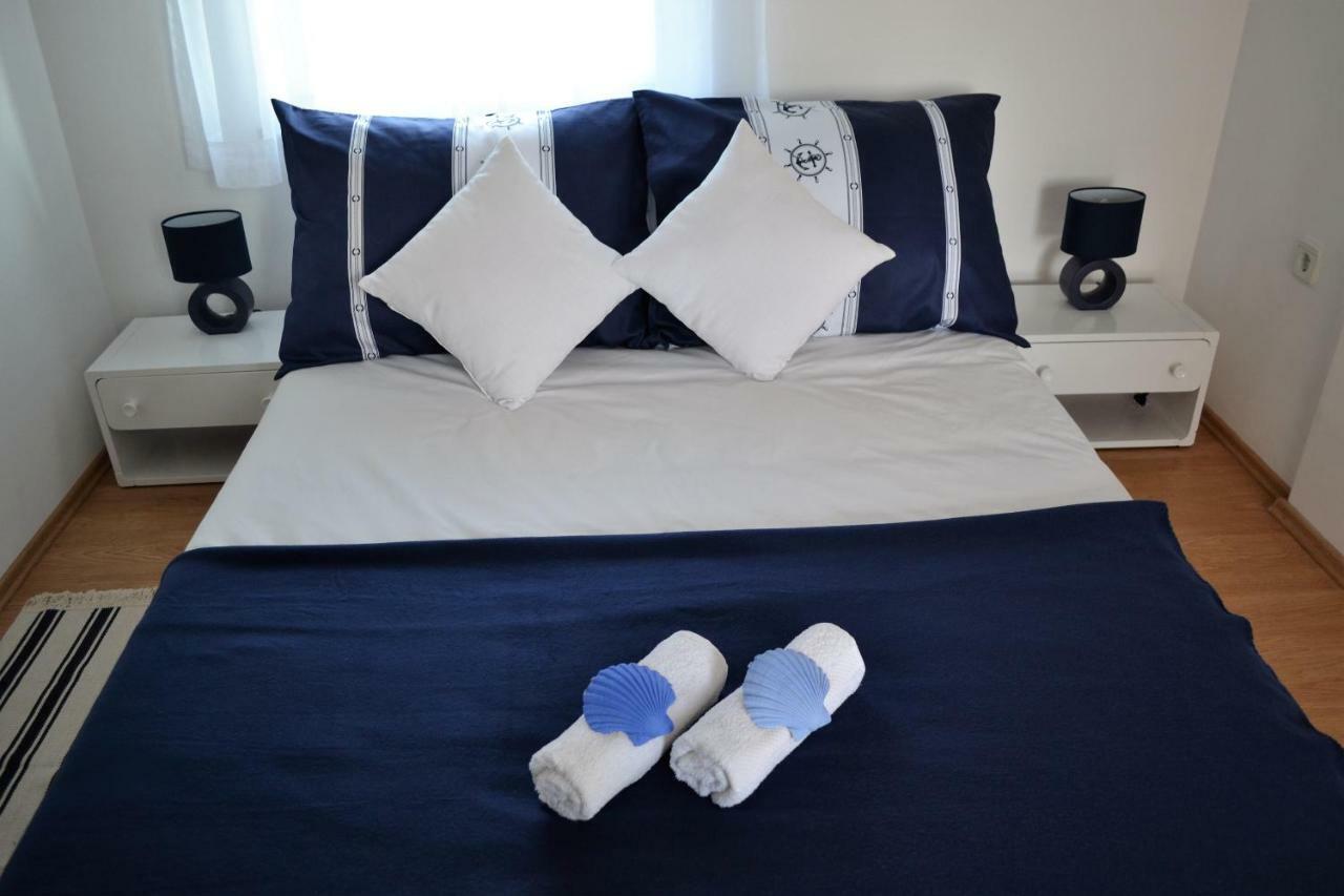 Apartments Marko Πόρετς Εξωτερικό φωτογραφία