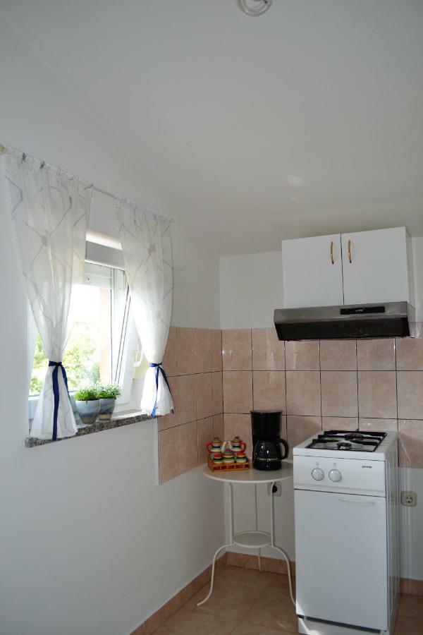 Apartments Marko Πόρετς Εξωτερικό φωτογραφία